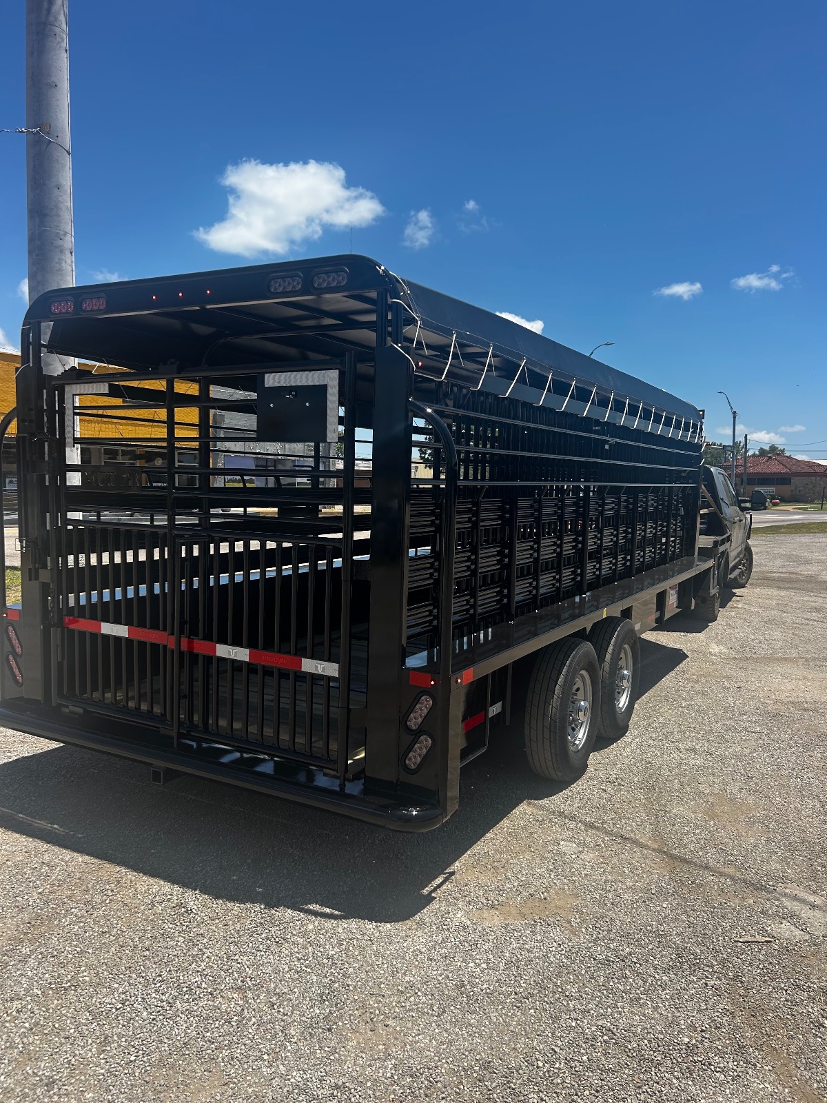 2027 Neckover  24x6.8 livestock trailer 3