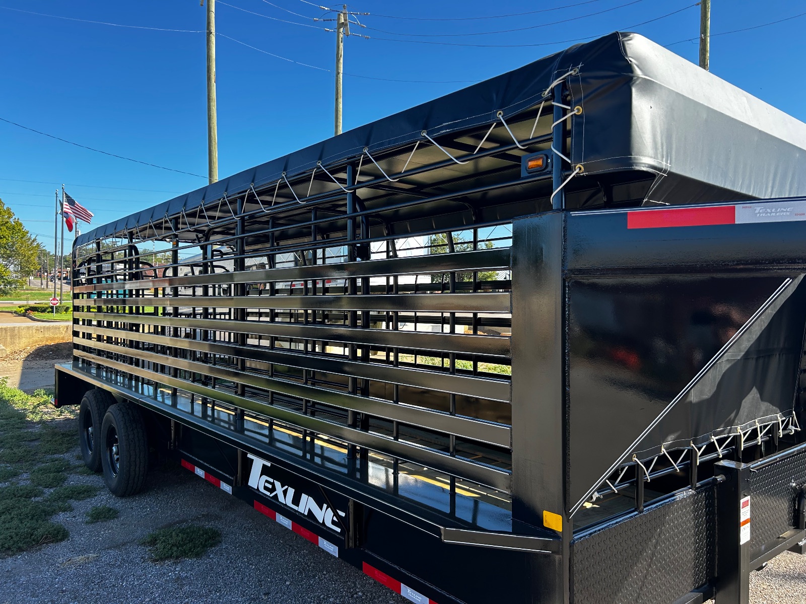 Texline 24x6.8 livestock trailer 2