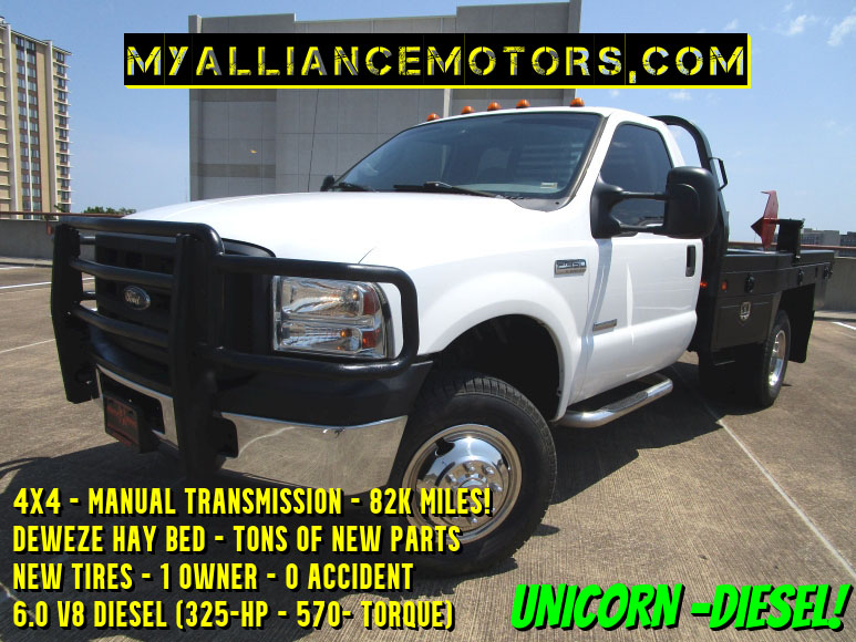 UNICORN DIESEL 4x4 - Manual transmission - Deweze Hay Bed - 1 OWNER / 0 Accident