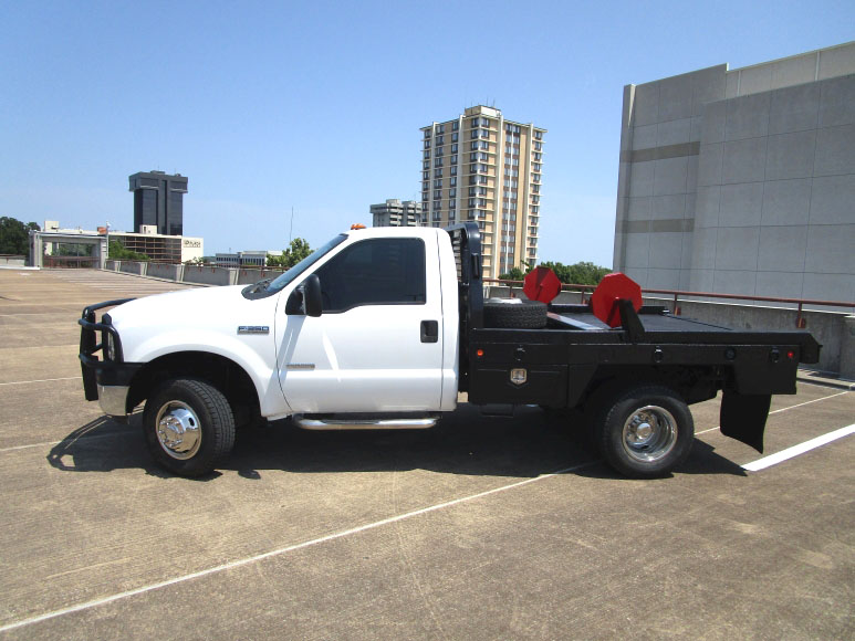 UNICORN DIESEL 4x4 - Manual transmission - Deweze Hay Bed - 1 OWNER / 0 Accident 2